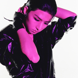 Jun Han gallery image