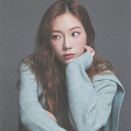 Taeyeon gallery image
