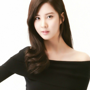 Seohyun gallery image