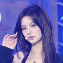 Sullyoon gallery image