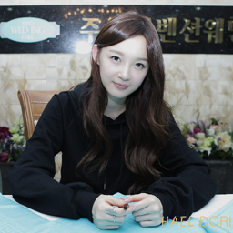 Minkyung gallery image