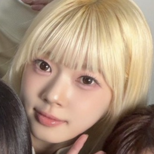 Larawan sa gallery ni Kotoko
