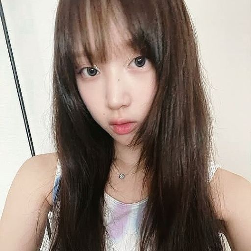 Kim gallery image
