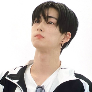 Seunghan gallery image