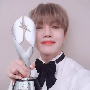 Lee Donghun gallery image