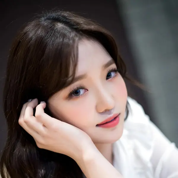 Jisun gallery image