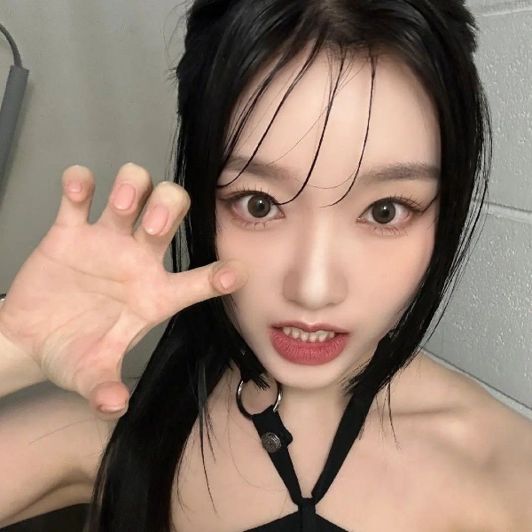 Go Won gallery image