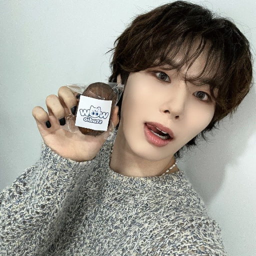 Larawan sa gallery ni Won Hyuk