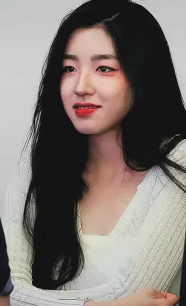 Park SoHyun gif