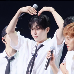 Seungkwan gallery image