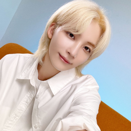 Jeonghan gallery image