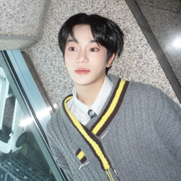 Hyunsoo gallery image