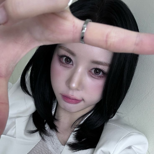 Gambar galeri Jeong HyeRin