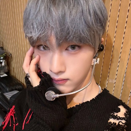 Hyunsuk gallery image