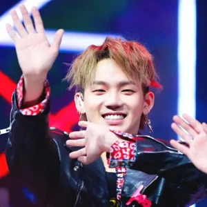 Choi Hyunsuk gallery image
