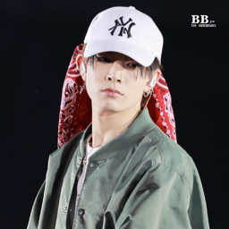 Heeseung gallery image