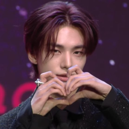 Hyunjin gallery image