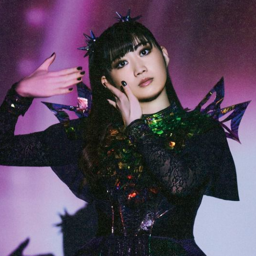 MOMOMETAL gallery image