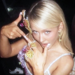 Zara Larsson gallery image