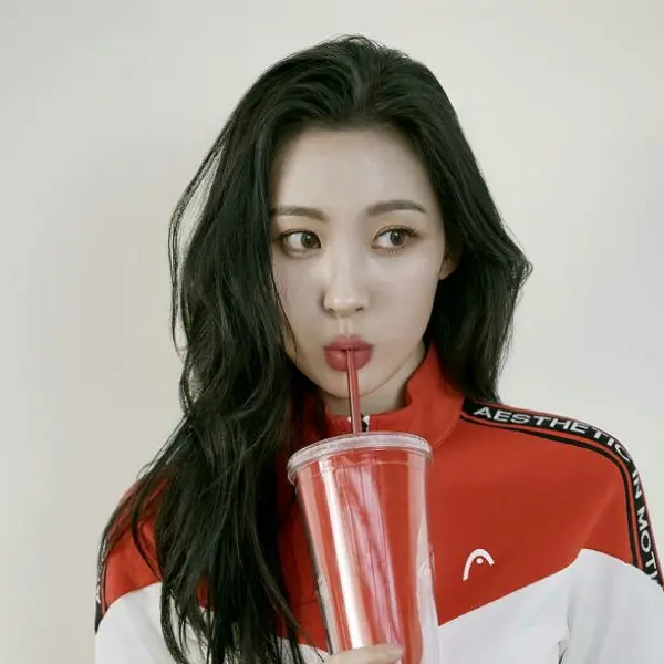 Lee Sunmi gallery image