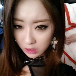 Kyungri gallery image