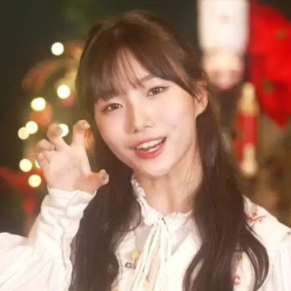 Youngeun gallery image