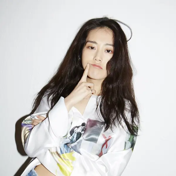 Larawan sa gallery ni Gayoon