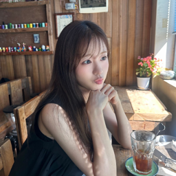 Wooyeon gallery image