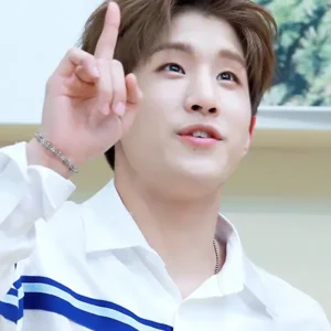 JinJin gallery image