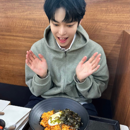 Doyoung gallery image