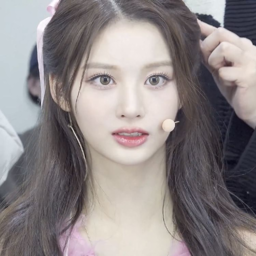 Sullyoon gallery image