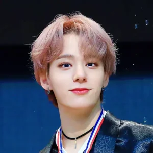 Hwanwoong gallery image