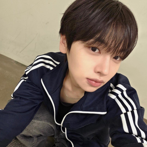 Gambar galeri Chu Yoochan