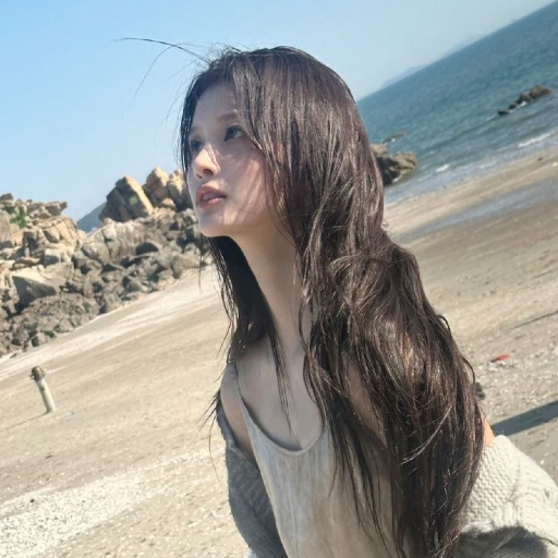 Sullyoon gallery image