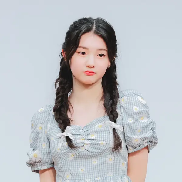 Kwak YeonJi gallery image