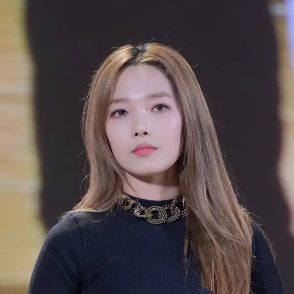 Jeon Somin gallery image