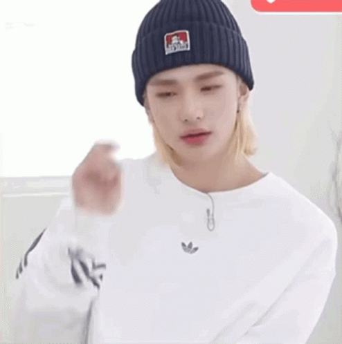 Hyunjin gif