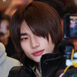 Hyunjin gallery image