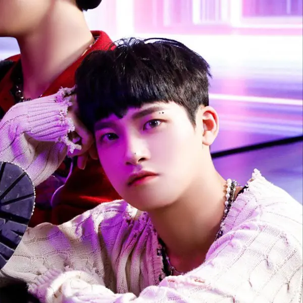 Junmin gallery image