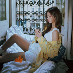 Sullyoon gallery image