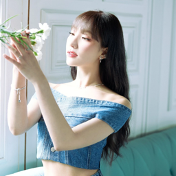 Soyeon gallery image