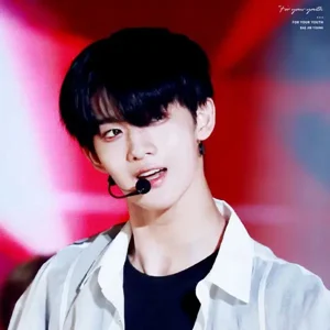 Jinyoung gallery image