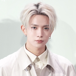 Heeseung gallery image