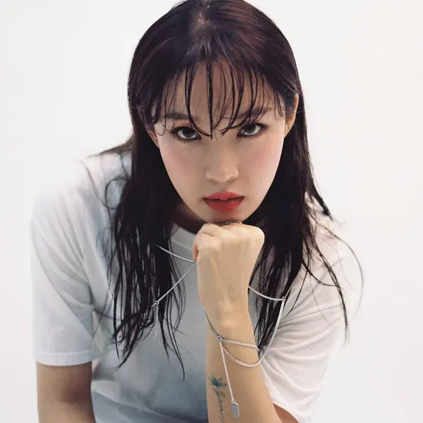 Imagem da galeria de Jiyoon