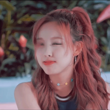 Nayeon gif