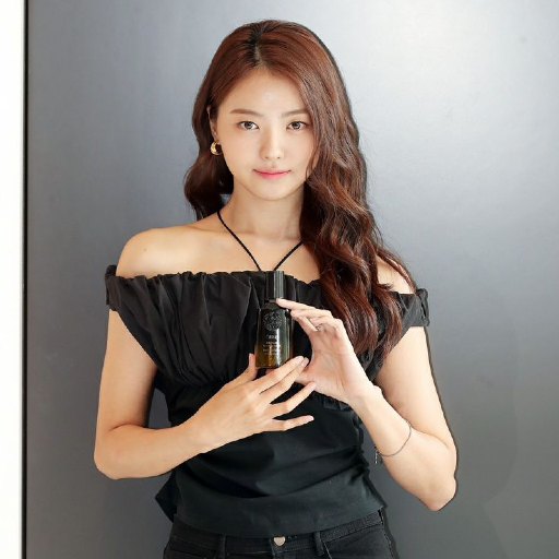 Gambar galeri Nayoung