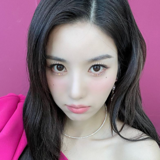 Eunbi gallery image