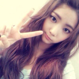 Lee Kaeun gallery image