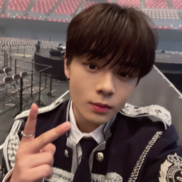 Tsurubo Shion gallery image