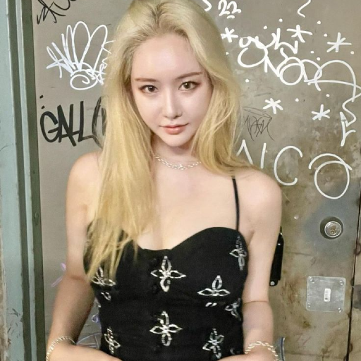 Minyoung gallery image